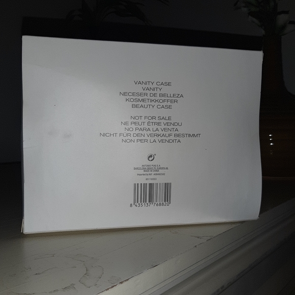 PRADA Logo Box LA FEMME MILANO - Picture 2 of 6